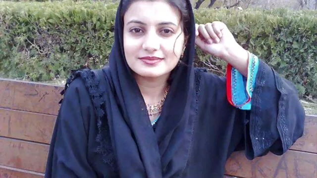 مهمانی دیوانه وار با sexروغنی شعبده بازان آماتور