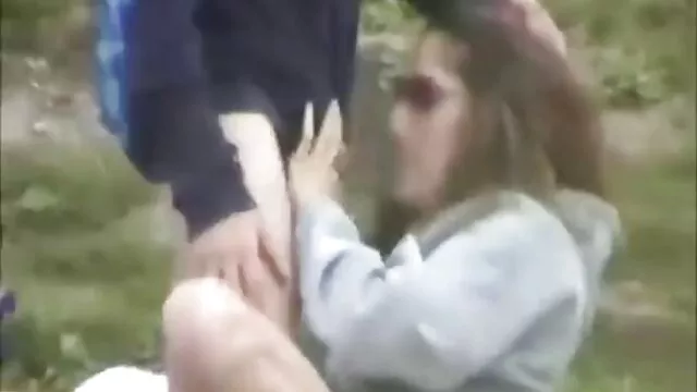نوجوانان استثمار شده خروس را می مکند سكس كون روغني